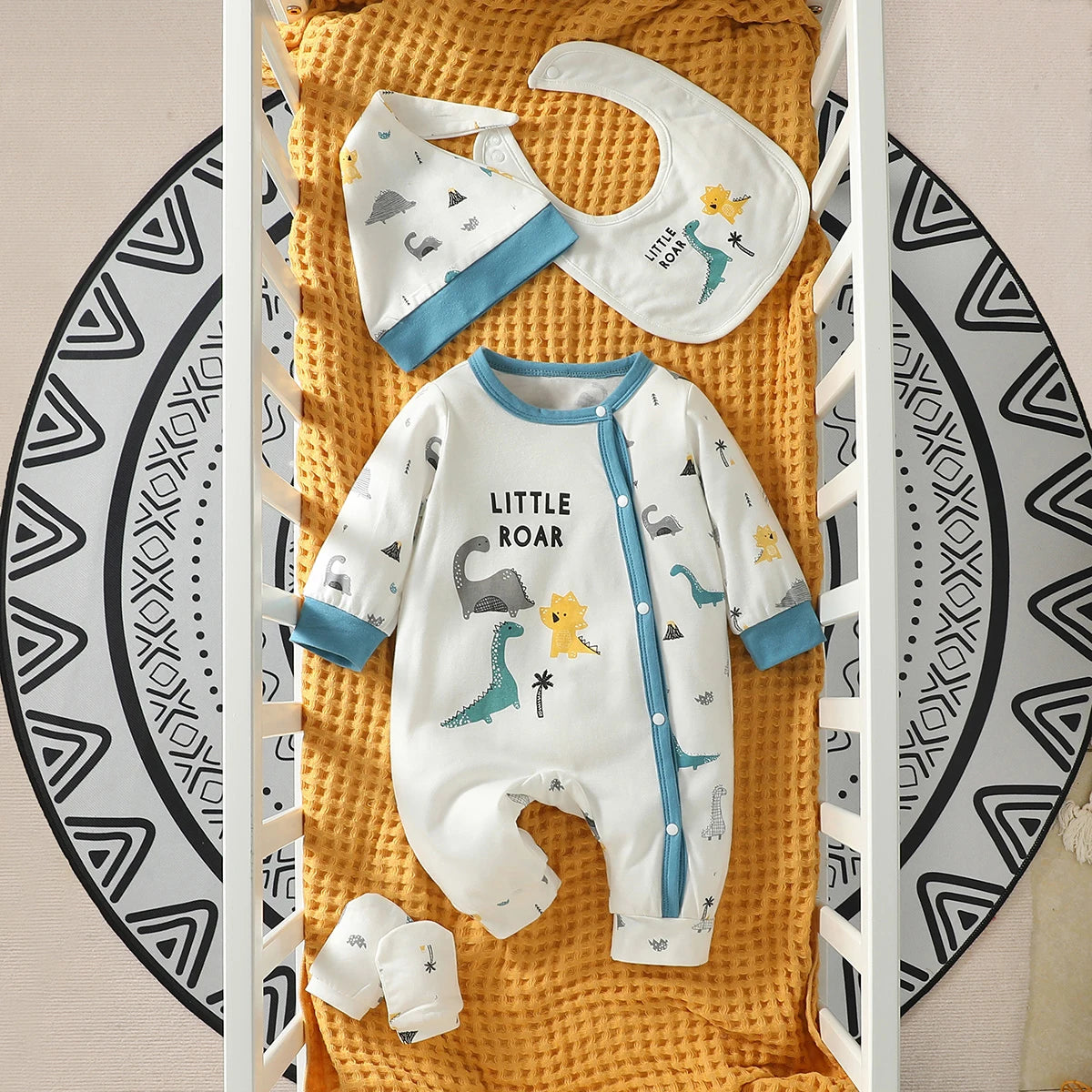 4PCS Baby Animal Print Set – Long Sleeve Romper with Bib, Hat & Gloves