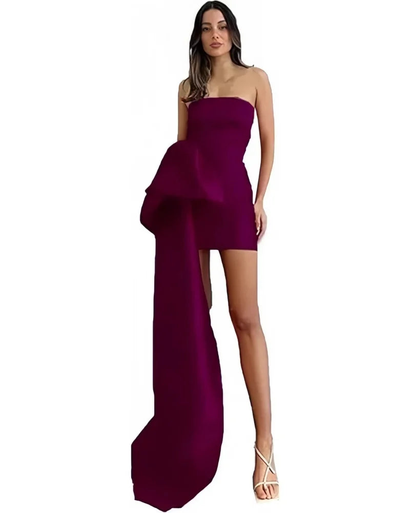 Make a bold and stylish entrance in this elegant satin homecoming dress, designed to combine youthful charm with modern sophistication
