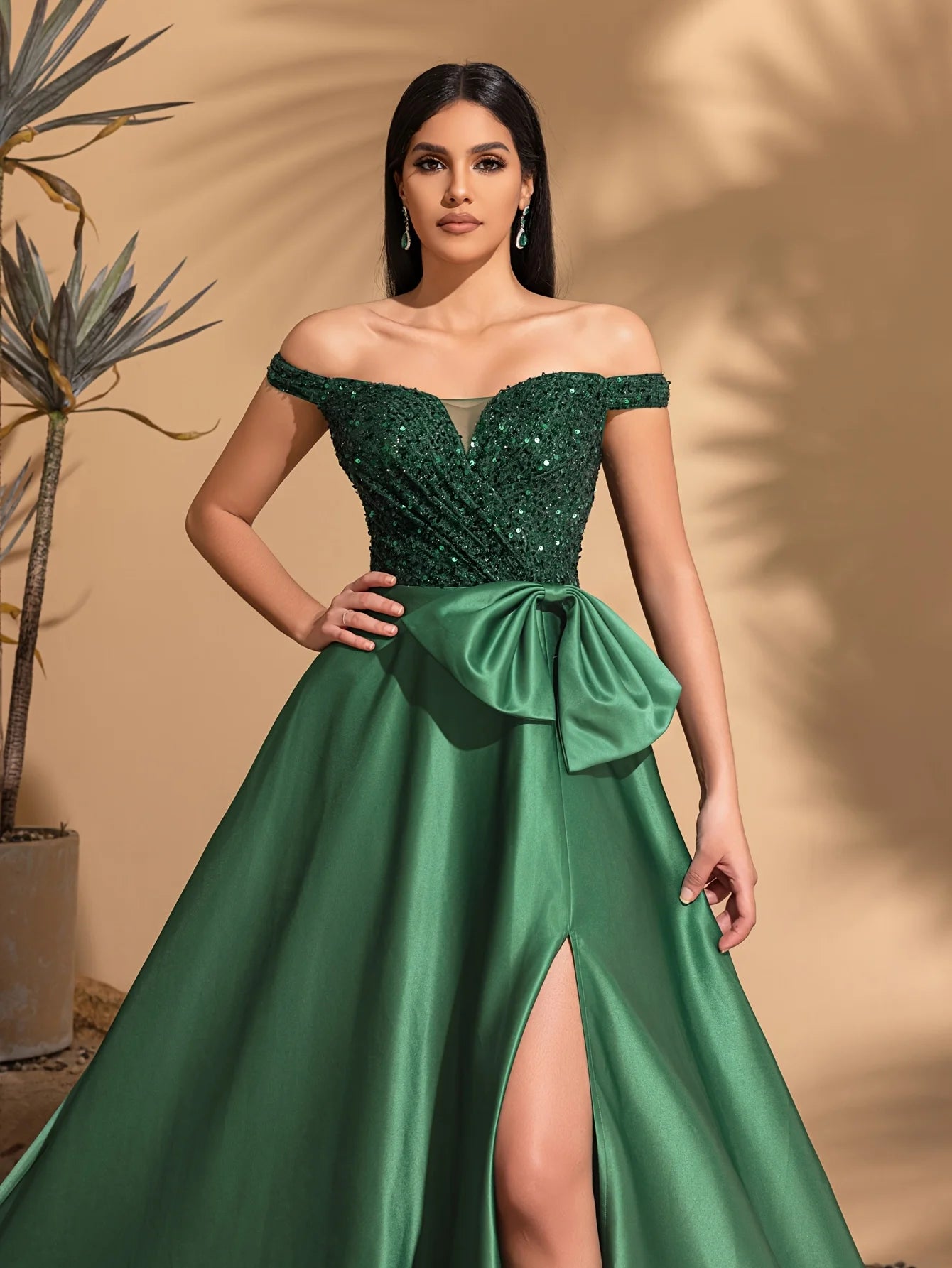 Make a sophisticated statement in this elegant one-shoulder evening dress, designed to blend timeless femininity with modern glamour