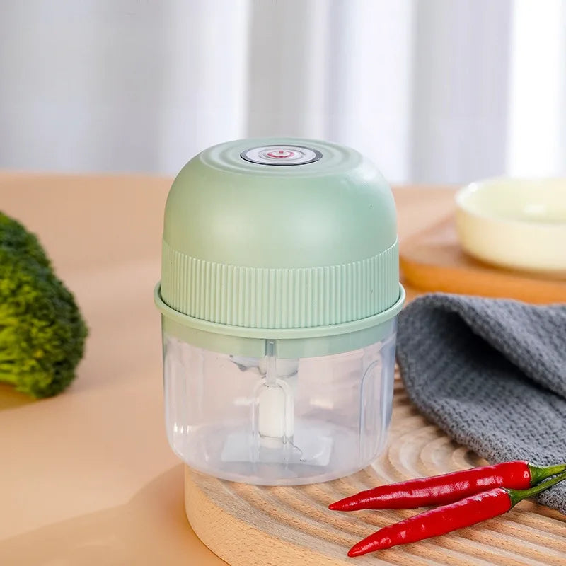 Compact Electric Garlic Grinder – 260ml Mini Food Chopper with One-Touch Control, Stainless Steel Blades for Garlic, Onion, Meat & Vegetables, Elegant & Easy-Clean Kitchen Essential.