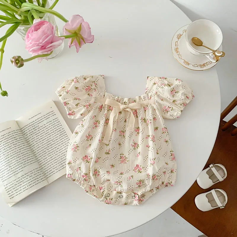 Cute Floral Baby Girl Bodysuit – Summer One-Piece Infant Clothing