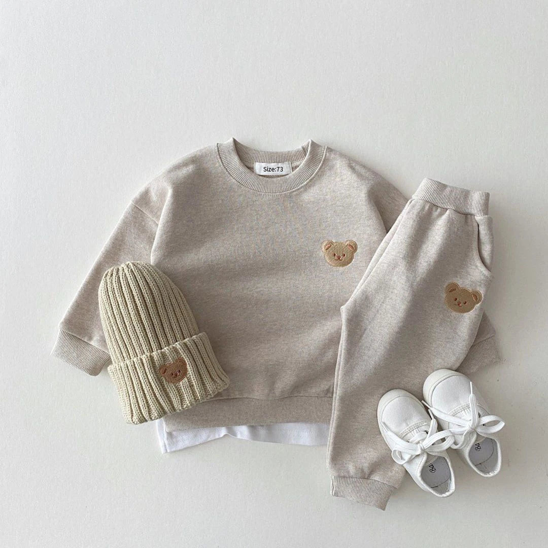 Fashion Baby Bear Outfit – 2PCS Sweatshirt & Pants Set for Toddlers