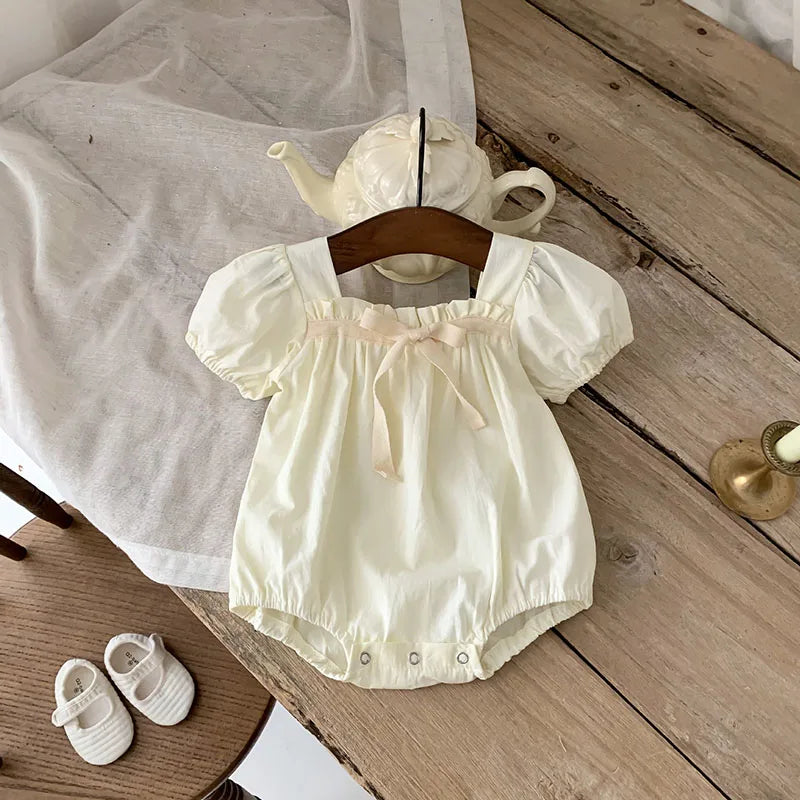 Cute Floral Baby Girl Bodysuit – Summer One-Piece Infant Clothing