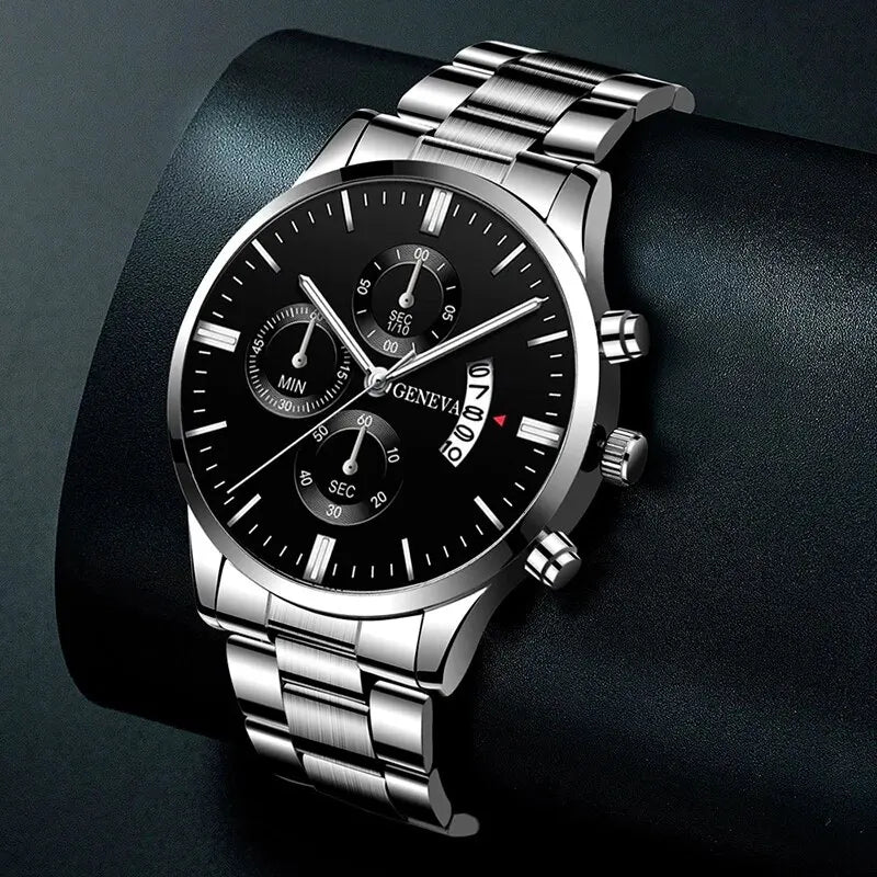 A timeless blend of elegance and precision—this luxury men’s watch adds a touch of confidence and class to every moment, perfect for both business and everyday style.